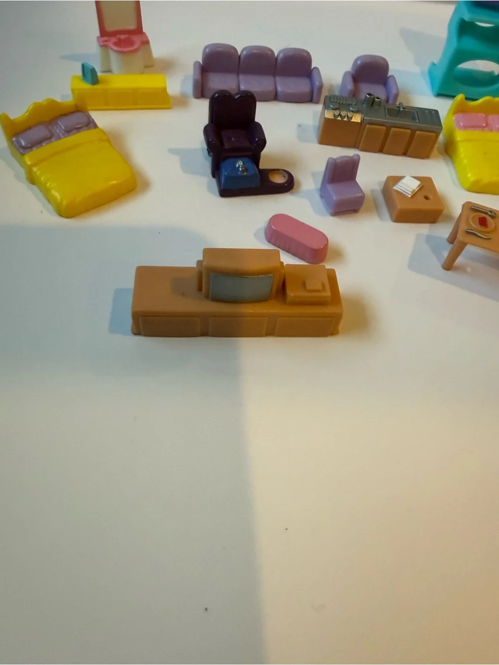 Vintage Polly Pocket furniture lot